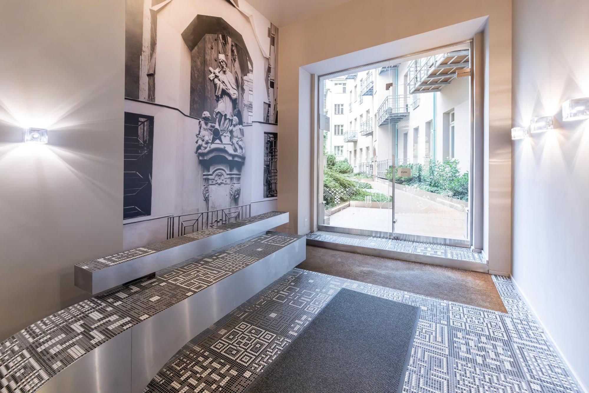 Chic & New Town By Subway Apartamento *